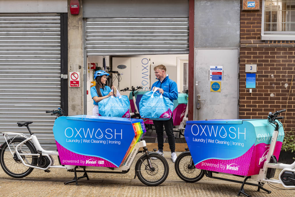 Oxwash rides Urban Arrow